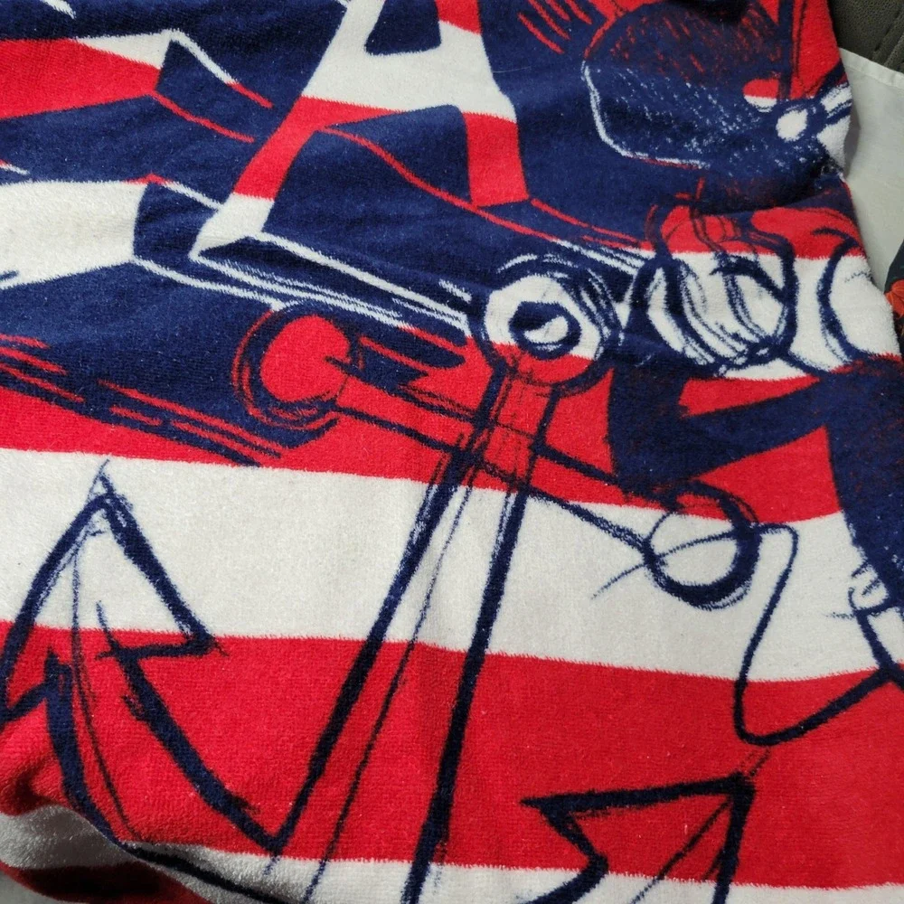 Disney Cruise Line‎ Mickey Mouse Sea Ya Real Soon Beach Towel Red White Striped